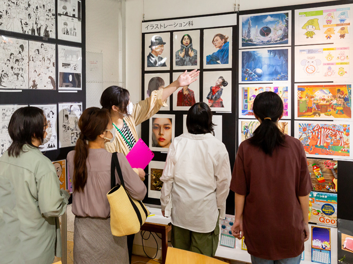 【原宿祭キャンパスツアー】 在校生作品を見てみよう！ 13：30～14：30